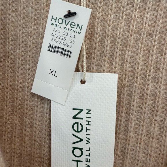 Haven well within Elegant Women's Beige Cardigan Sweater - Picture 6 of 10